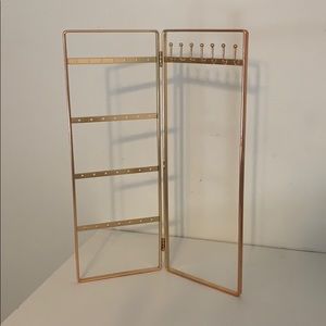JEWELRY HOLDER